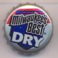 Beer cap Nr.5032: Milwaukee's Best Dry produced by Stroh Brewery Co/Tempa