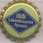 Beer cap Nr.9165: Hefeweizen produced by Löwenbrauerei Passau/Passau