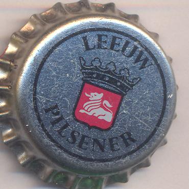 Beer cap Nr.8477: Leeuw Pilsener produced by Leeuw/Valkenburg