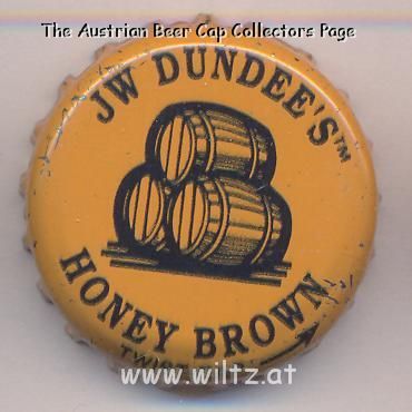Beer cap Nr.477: JW Dundee's Honey Brown produced by Highfalls Brewery/Rochester