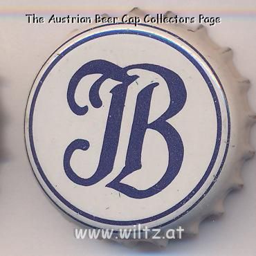 Beer cap Nr.851: Hefe Weizen produced by Innstadt Brauerei/Passau