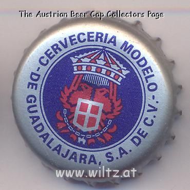 Beer cap Nr.2046: Corona Light produced by Cerveceria Modelo/Mexico City
