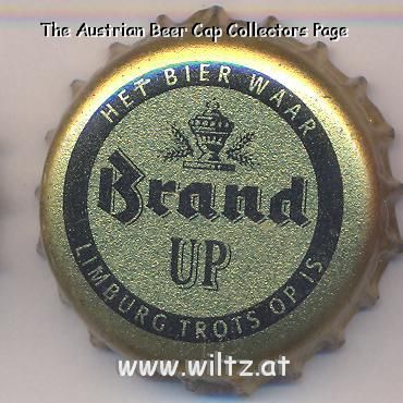 Beer cap Nr.3023: Brand Up produced by Brand/Wijle