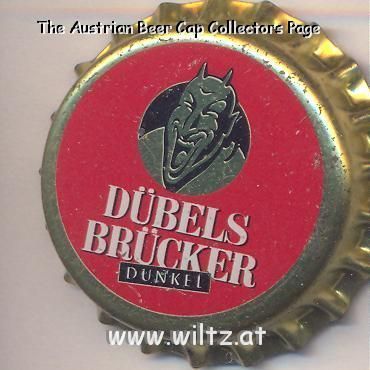 Beer cap Nr.3297: Dübelsbrücker Dunkel produced by Bavaria-St. Pauli-Brauerei AG/Hamburg