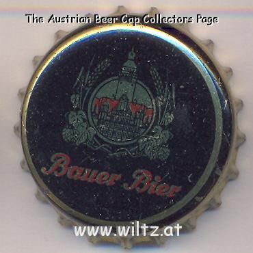 Beer cap Nr.3435: Bauer's schwarzes Bier produced by Leipziger Familienbrauerei Ernst Bauer KG/Leipzig