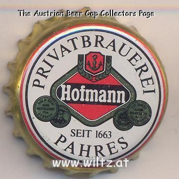 Beer cap Nr.3937: Hopfen Gold Pils produced by Privatbrauerei Hofmann/Pahres