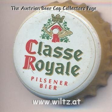 Beer cap Nr.4805: Classe Royale Pilsener produced by Interbrew Breda/Breda