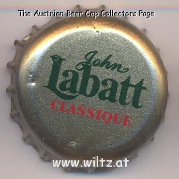 Beer cap Nr.4999: John Labatt Classique produced by Labatt Brewing/Ontario