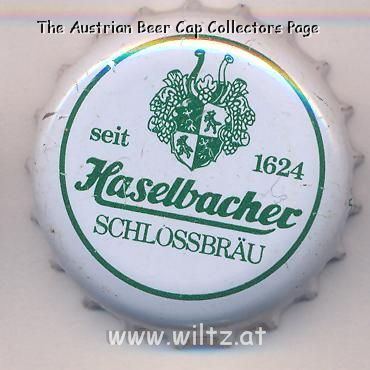 Beer cap Nr.5317: Haselbacher Schlossbräu produced by Schloss Brauerei Haselbach/Tiefenbach
