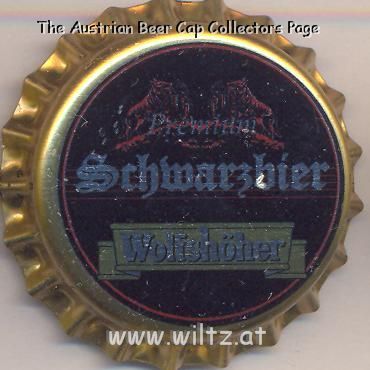 Beer cap Nr.6596: Premium Schwarzbier produced by Brauerei Wolfshöhe K. & F. Weber/Wolfshöhe