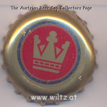 Beer cap Nr.7433: Crown Lager produced by Carlton & United/Carlton