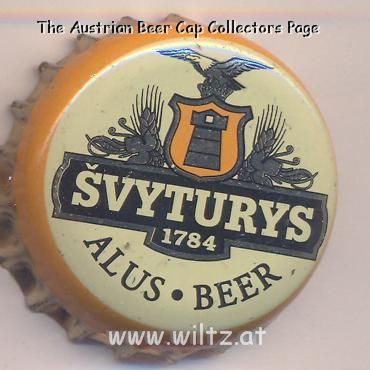 Beer cap Nr.8057: Gintarinis produced by Svyturys/Klaipeda