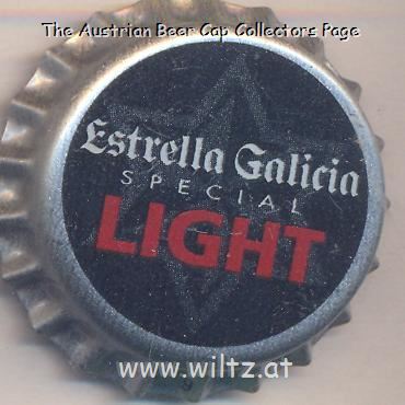 Beer cap Nr.8426: Estrella Galicia Special Light produced by Hijos De Rivera S.A./La Coruña