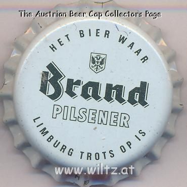 Beer cap Nr.8496: Brand Pilsener produced by Brand/Wijle