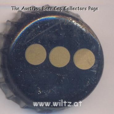 Beer cap Nr.8643: Three Coins produced by Three Coins/Colombo