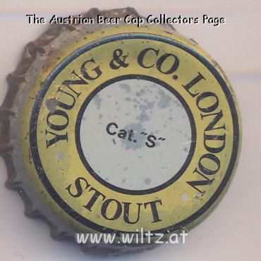 Beer cap Nr.10571: Stout produced by Young & Co's Brewery/London