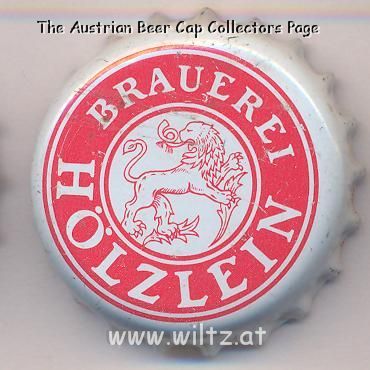 Beer cap Nr.10873: Hölzlein produced by Brauerei Heinrich Hölzlein Löwenbräu Lohndorf/Lohndorf