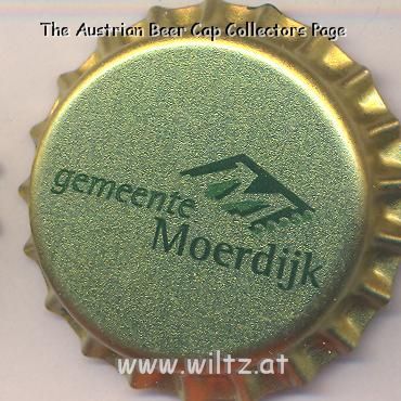 Beer cap Nr.12116: gemeente Moerdijk produced by Lindeboom Bierbrouwerij/Neer