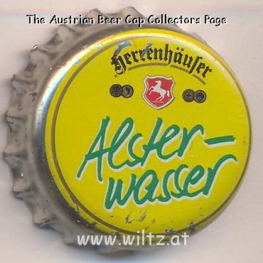 Beer cap Nr.12775: Herrenhäuser Alsterwasser produced by Herrenhäuser/Hannover
