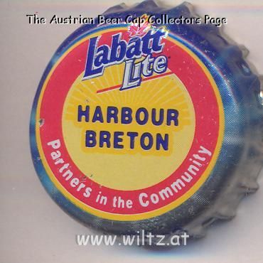 Beer cap Nr.16142: Blue Lite produced by Labatt Brewing/Ontario