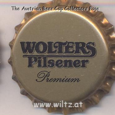 Beer cap Nr.16745: Wolters Premium Pilsener produced by Hofbrauhaus Wolters AG/Braunschweig