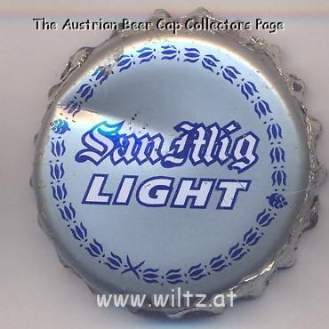Beer cap Nr.16983: San Miguel Light produced by San Miguel Brewery Hong Kong, Ltd./Hong Kong