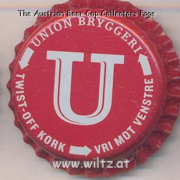 Beer cap Nr.17915:   produced by Union Bryggeri/ 
